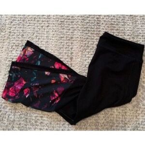 Black Crop Leggings With Neon Details